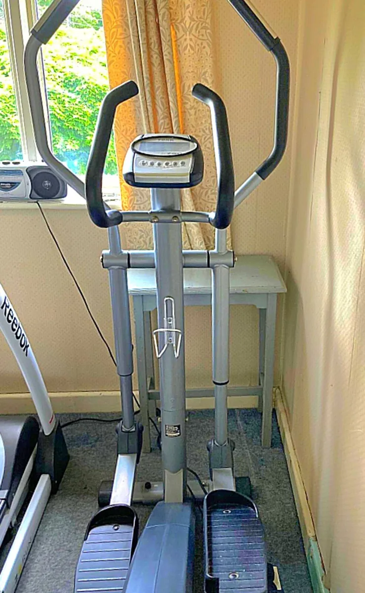 Reebok Running Treadmill and Cross Trainer - Image 3