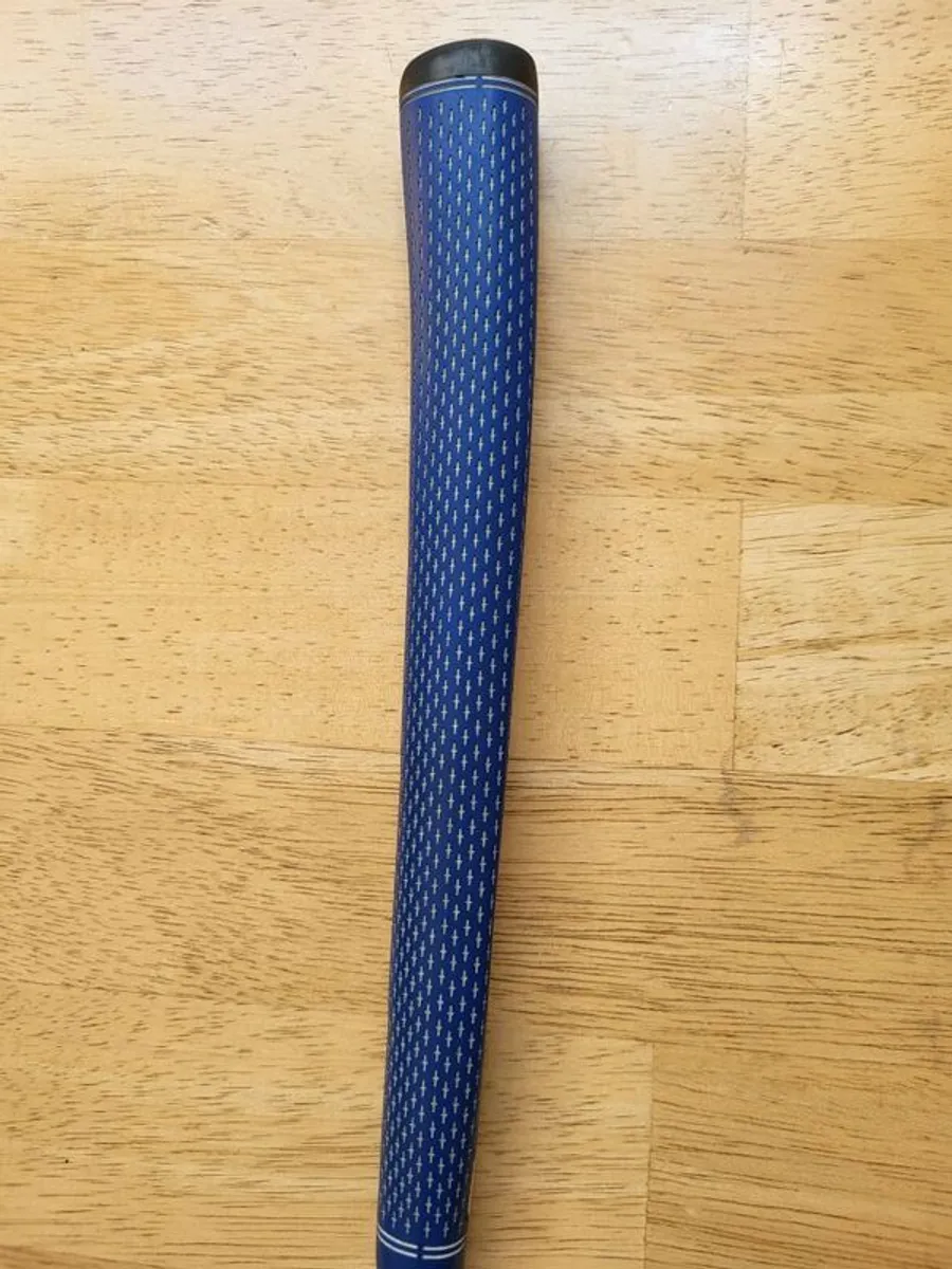 Odyssey right handed putter. - Image 3