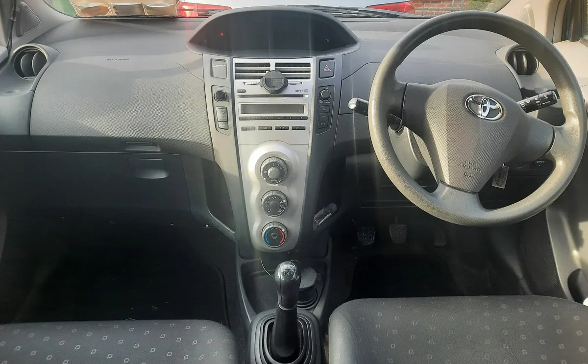 Toyota Yaris 1.4 D4D - Image 4