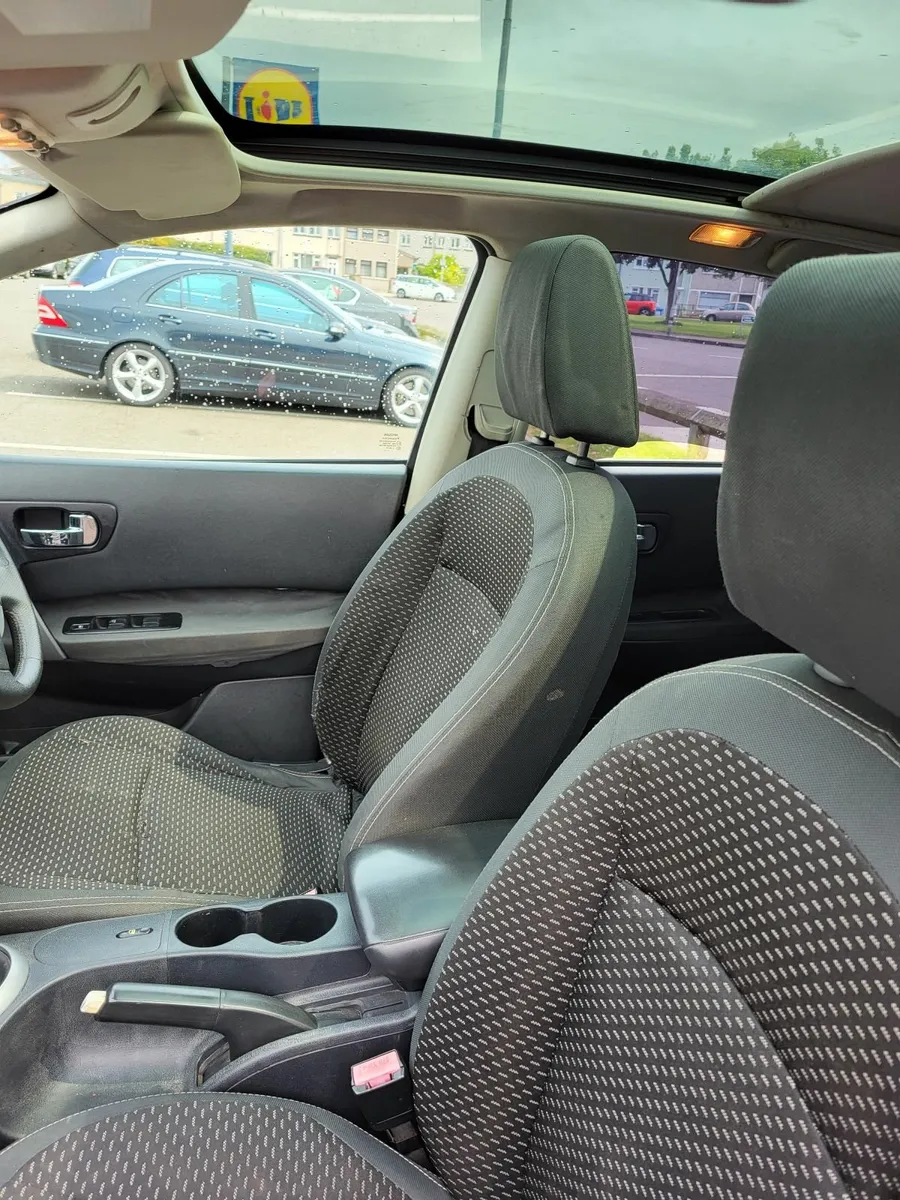 Nissan Qashqai 2008 - Image 4