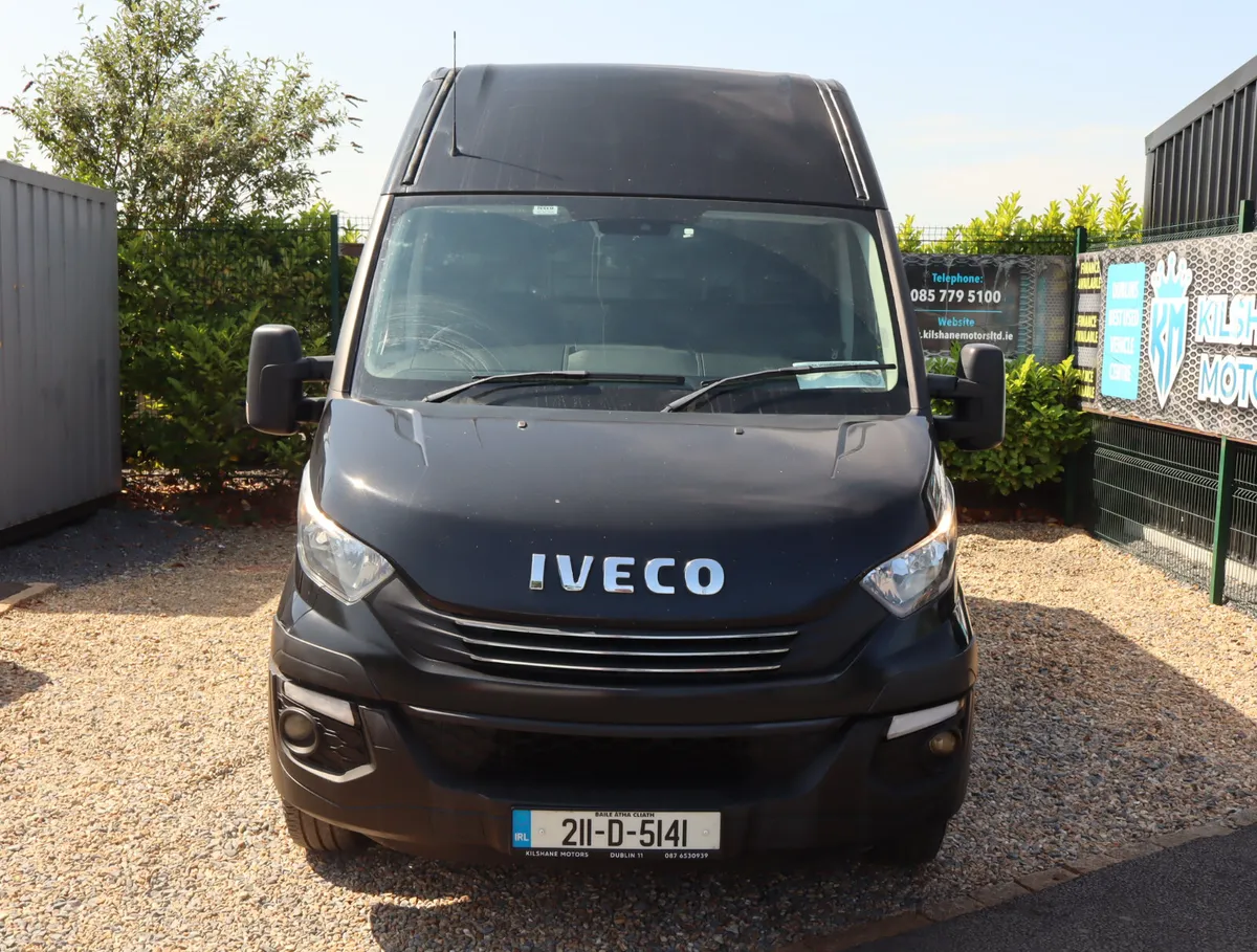 Iveco Daily High Roof Automatic AC MWB  2021 - Image 2