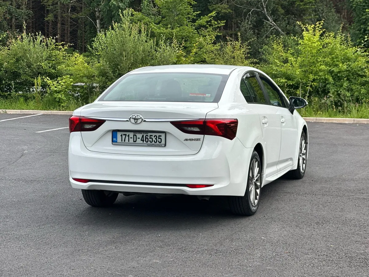 Toyota Avensis - Image 3