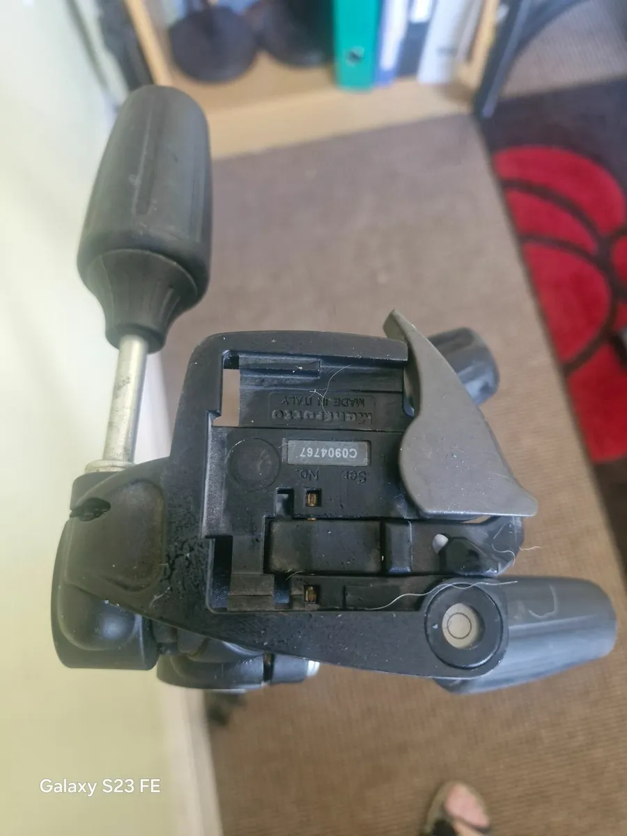 Manfrotto Tripod 190xPROB - Image 1