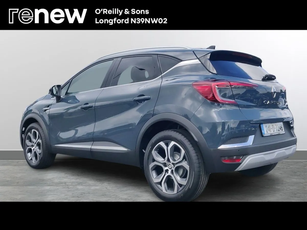 Renault Captur Techno TCE 90 Delivery KMS - Image 4