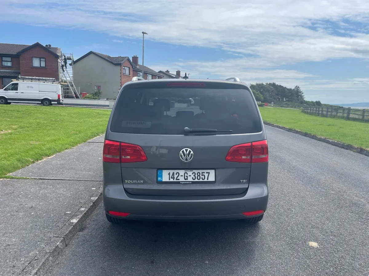 Volkswagen Touran 7seater automatic 1.4 DSG - Image 3