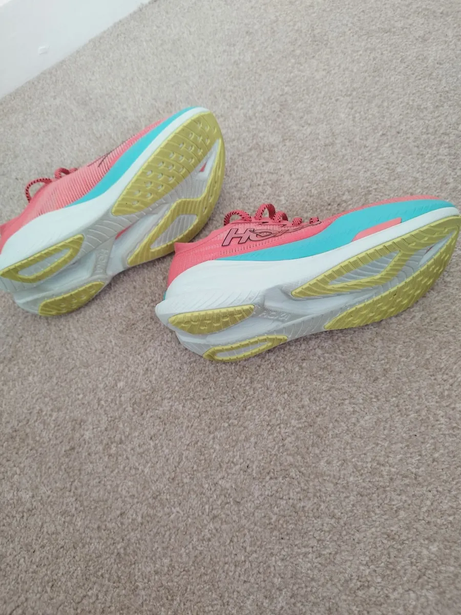 Hoka one one Mach x 2 Running shoes Women - Image 4