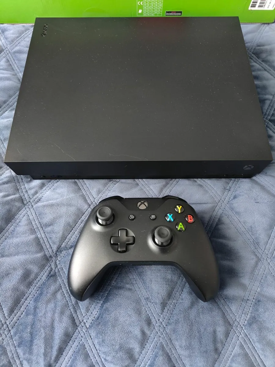 Xbox One X Bundle - Image 4