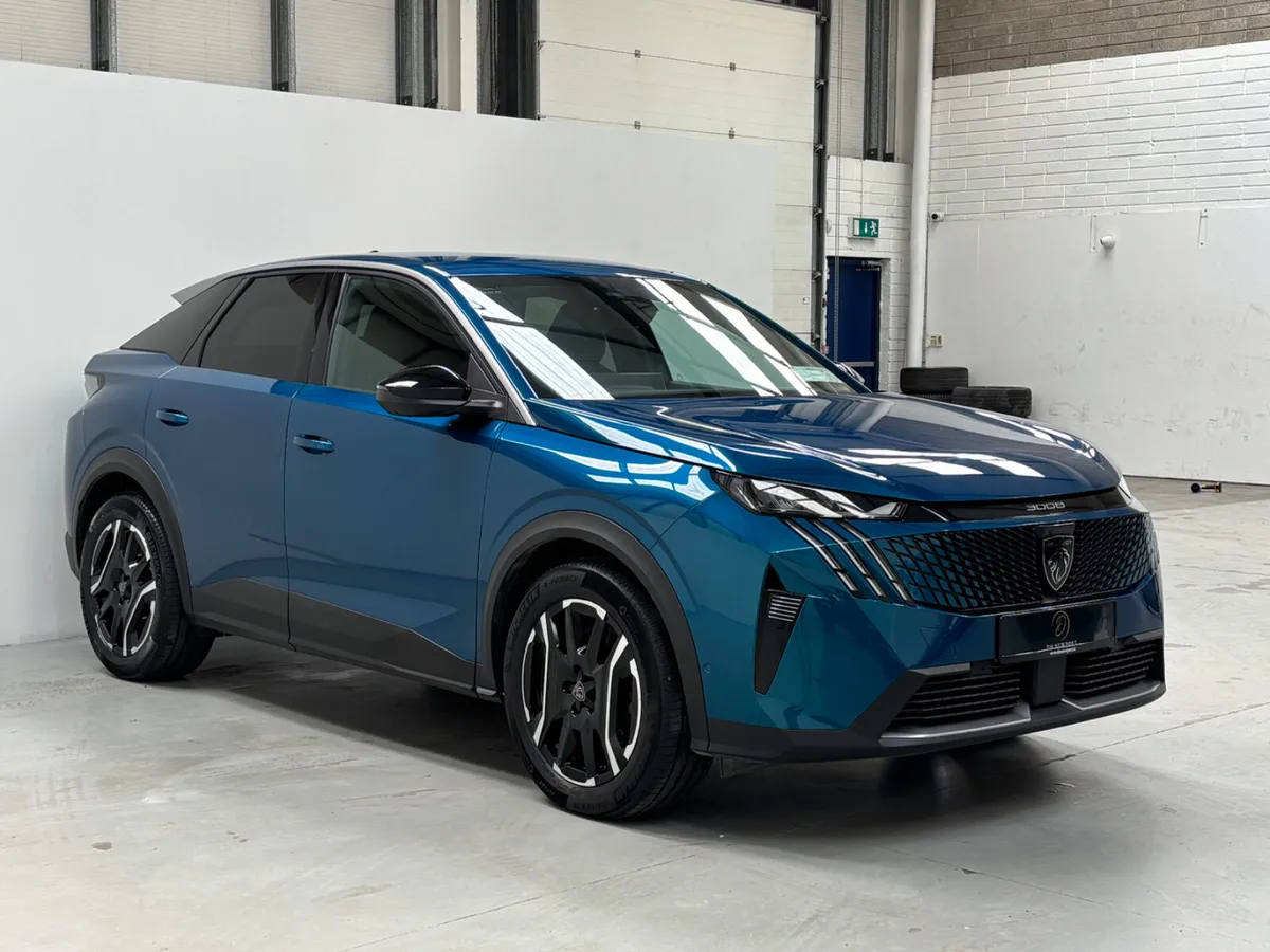 2024 Pugeot E 3008 Allure 73kwh 210bhp 4yr warra - Image 3