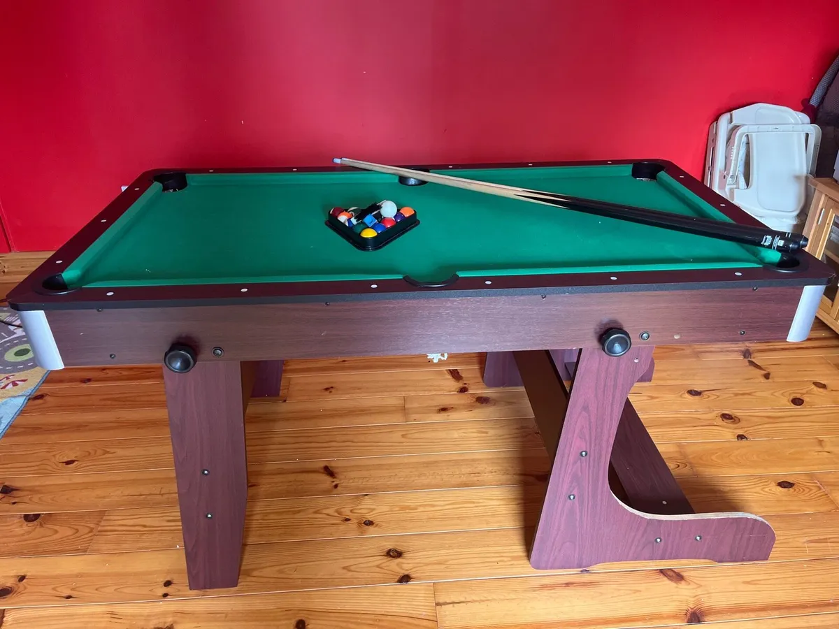 Pool table - Image 2