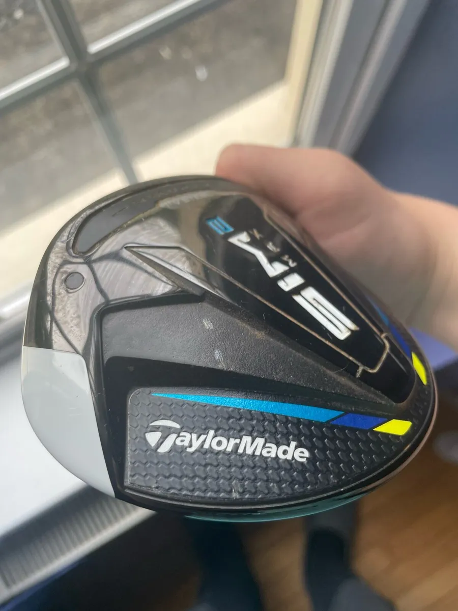 Taylormade SIM 2 MAX 3 wood - Image 2