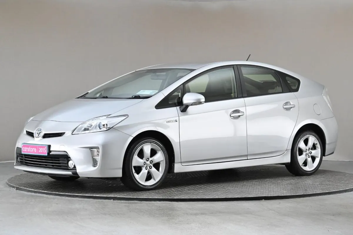 Toyota Prius 1.8 Hybrid Luxury  head UP Display h - Image 4