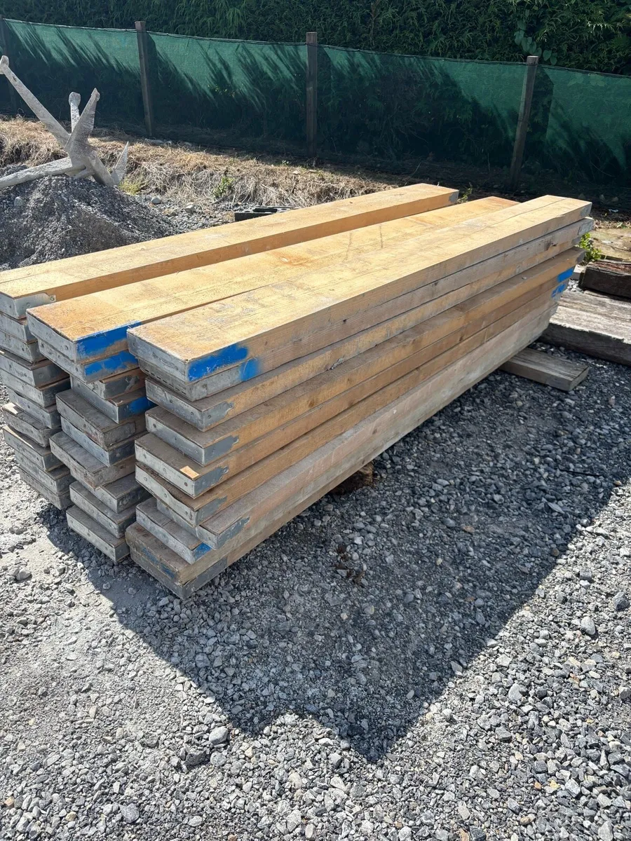 Scaffolding planks - Image 1