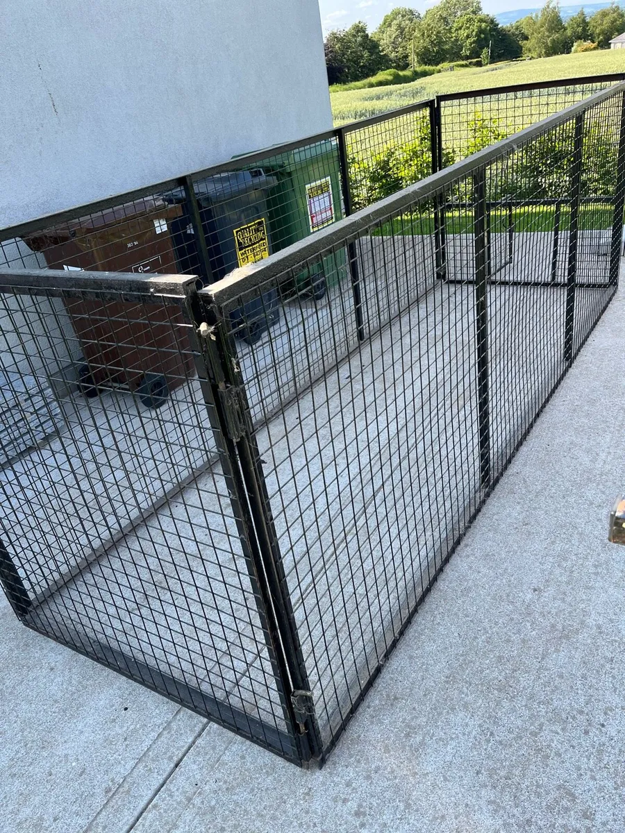 Dog run - Image 3