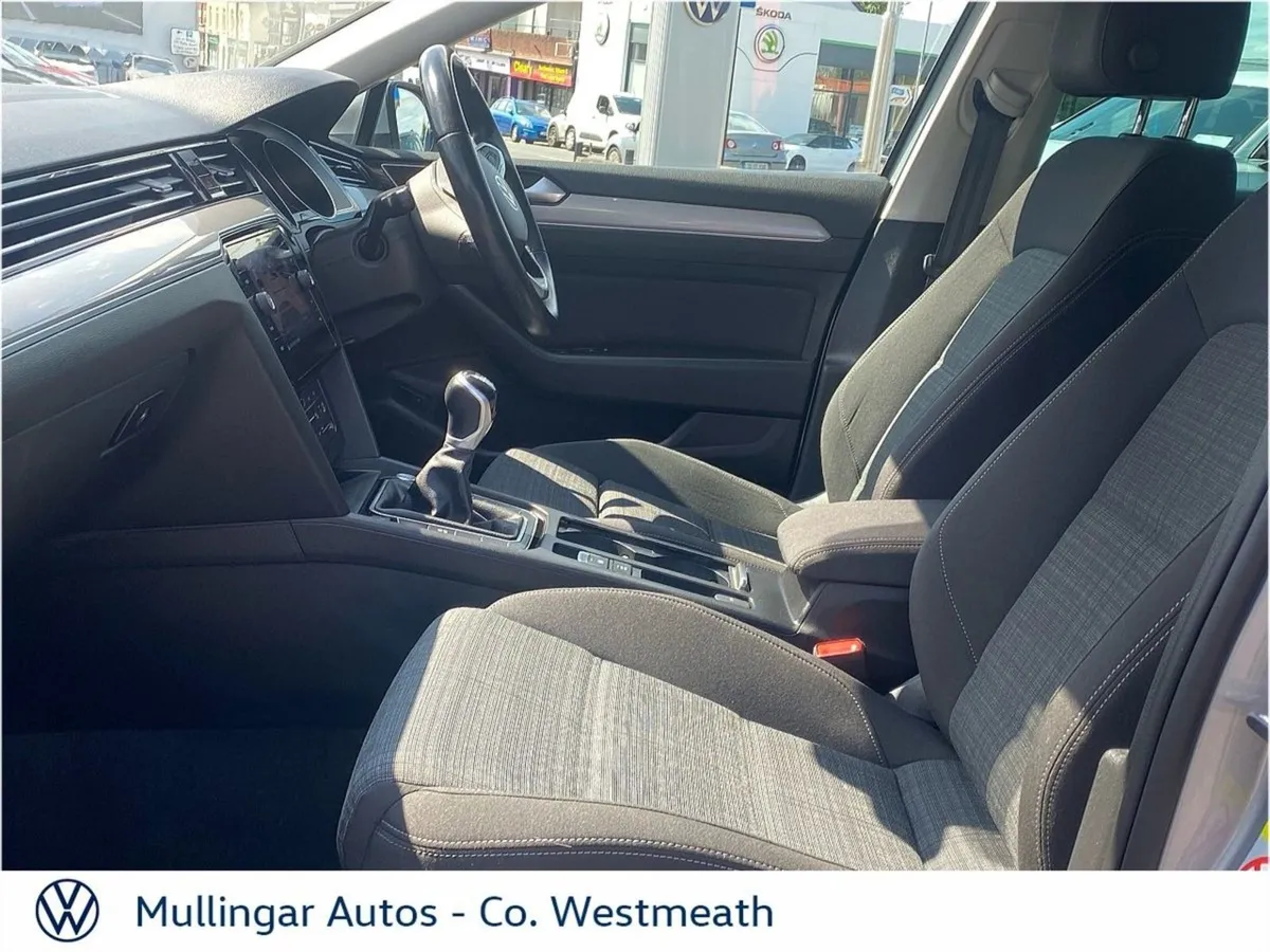 Volkswagen Passat 2.0 TDI 150HP Business - Image 4