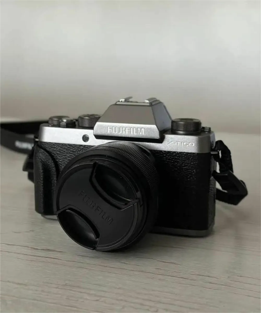 Fujifilm XT100 Mirrorless Camera - Image 3