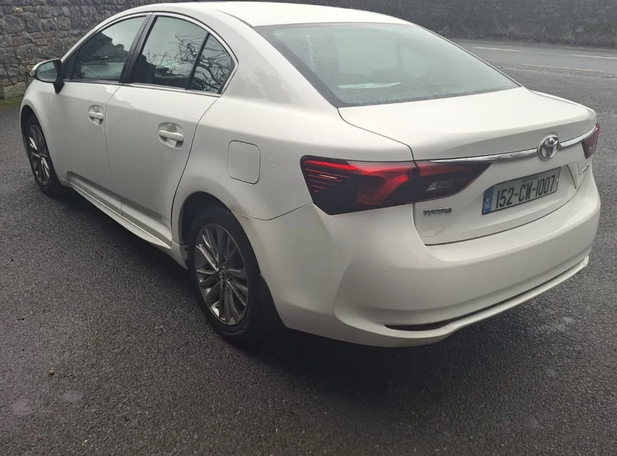 Toyota Avensis 2015 - Image 4