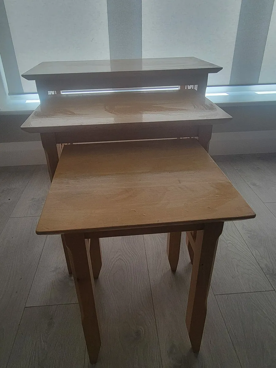 Free Nest of Tables - Image 1