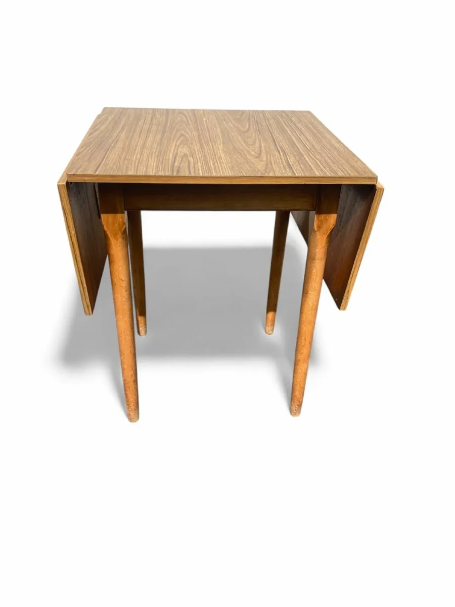 Vintage Table - Drop Leaf - Extending - Image 1