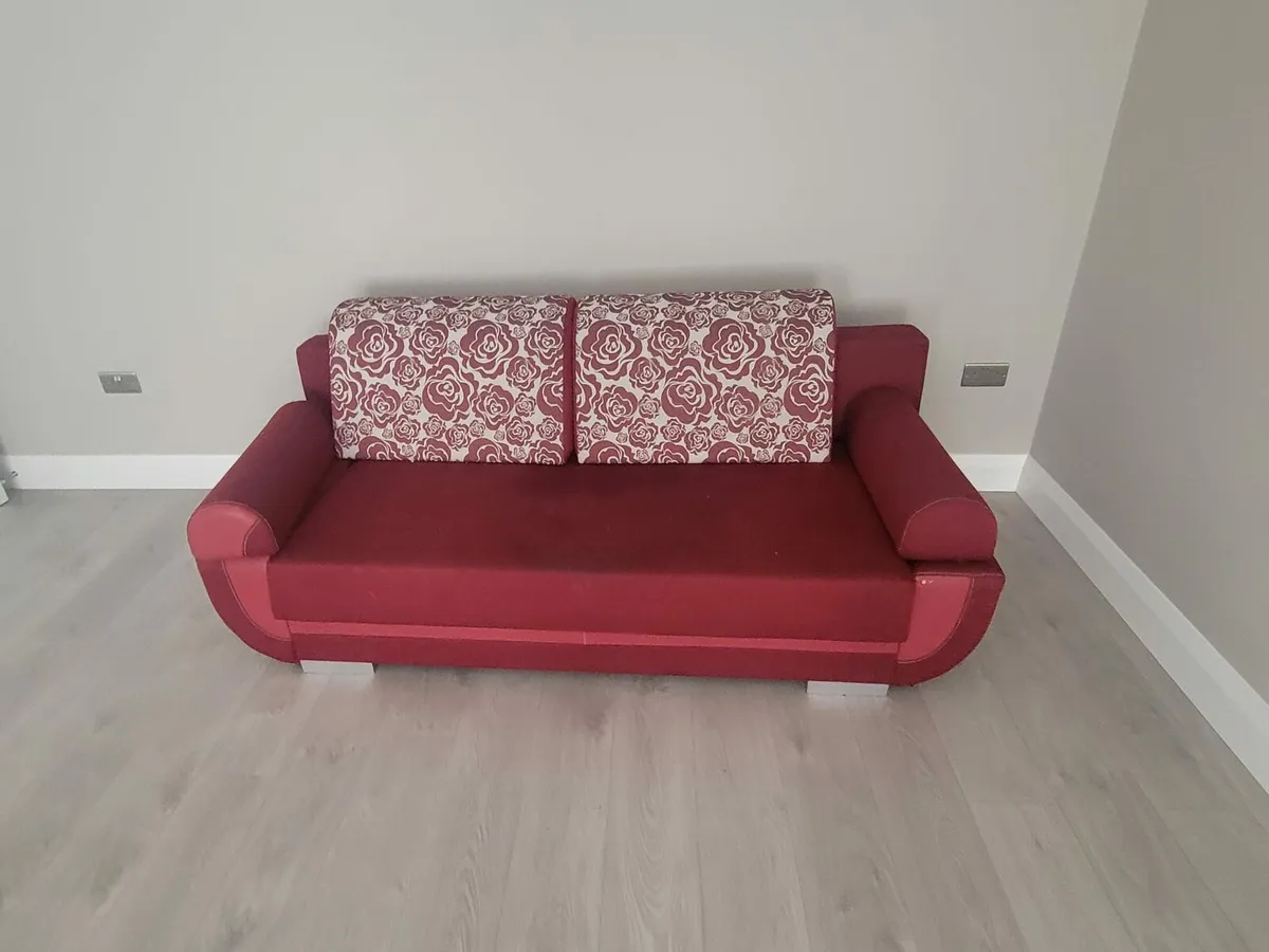 Free Couch - Image 1