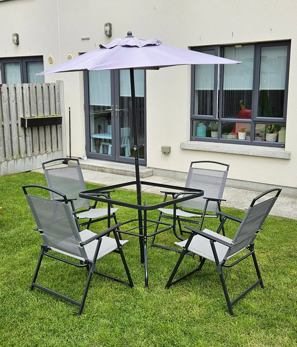4-Seater Garden Dining Set and Parasol - Image 1