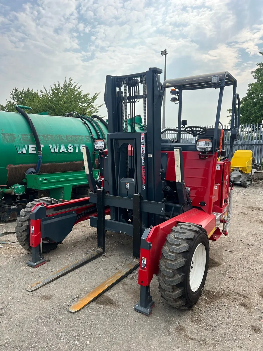 2024 Moffett Mounty M8 30.3 NX Forklift - Image 1