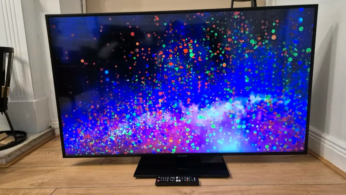 50" Samsung Crystal 4K  UHD Smart TV - Image 4
