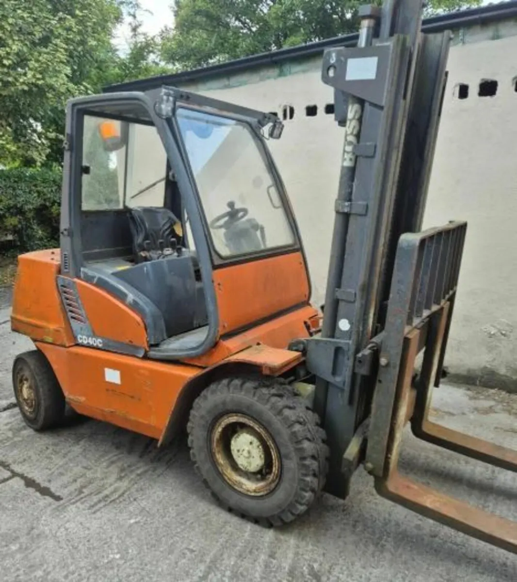 Forklift - Image 2