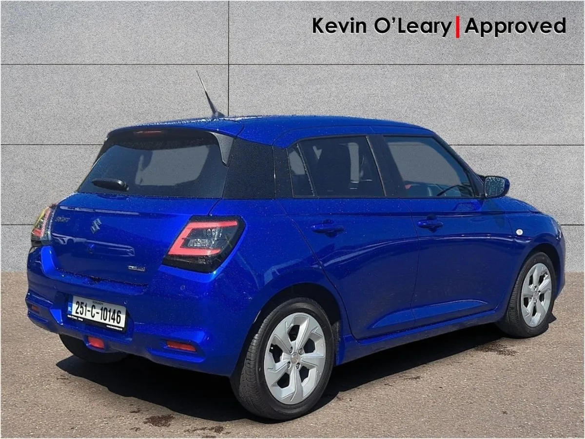 Suzuki Swift 1.2 Hybrid Motion - Image 3