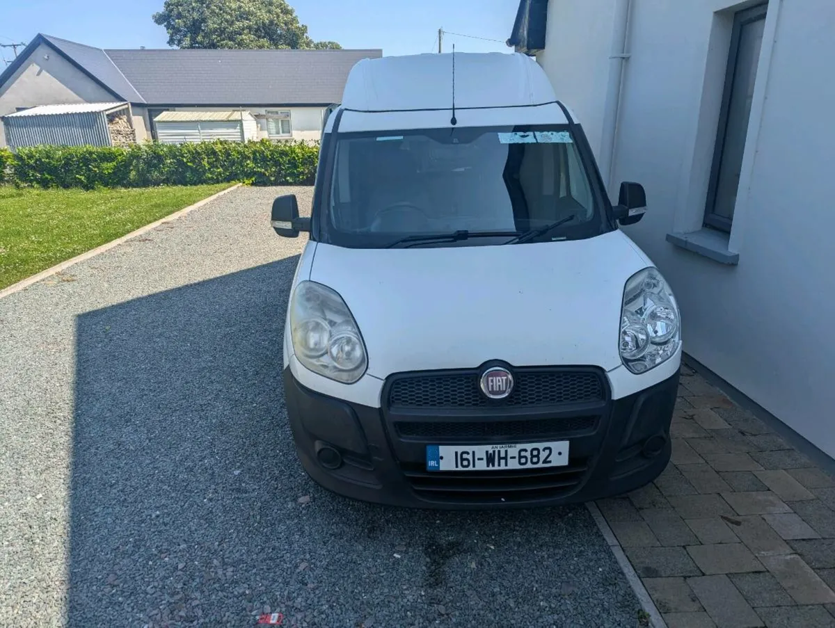 FIAT DOBLO CARGO MAXI XL - Image 1