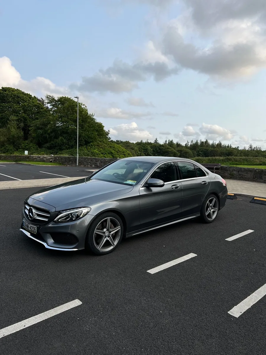 Mercedes-Benz C220 D AMG Line AUTO - Image 4