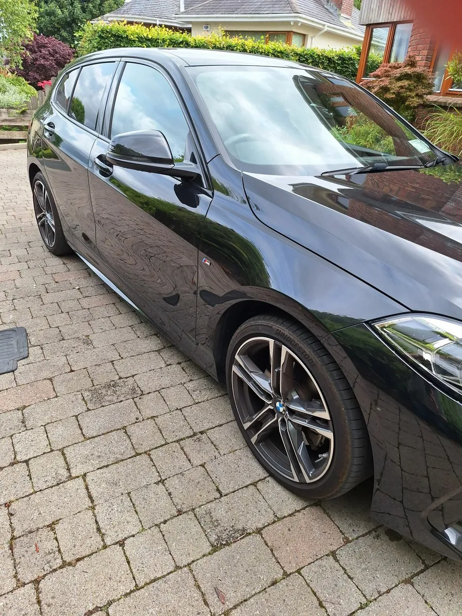 BMW 1-Series 2023 - Image 2