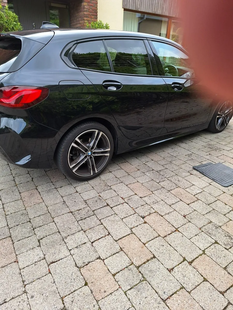 BMW 1-Series 2023 - Image 3