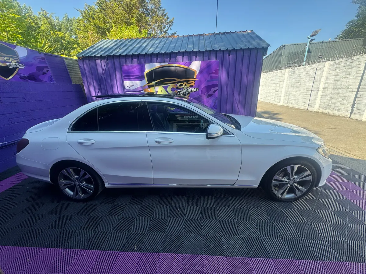 Mercedes-Benz C-Class 2017 automatic - Image 4