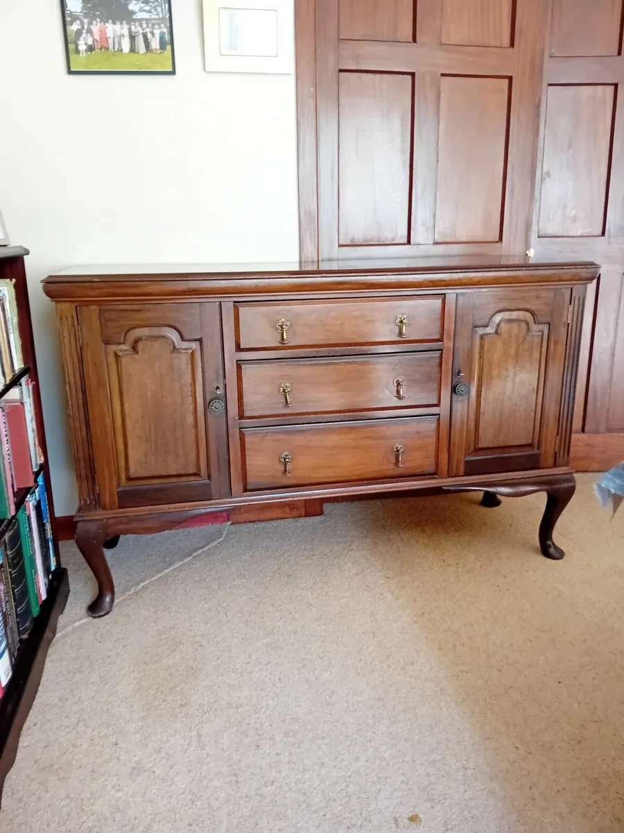 Antique Mahogany Sideboard - Image 1
