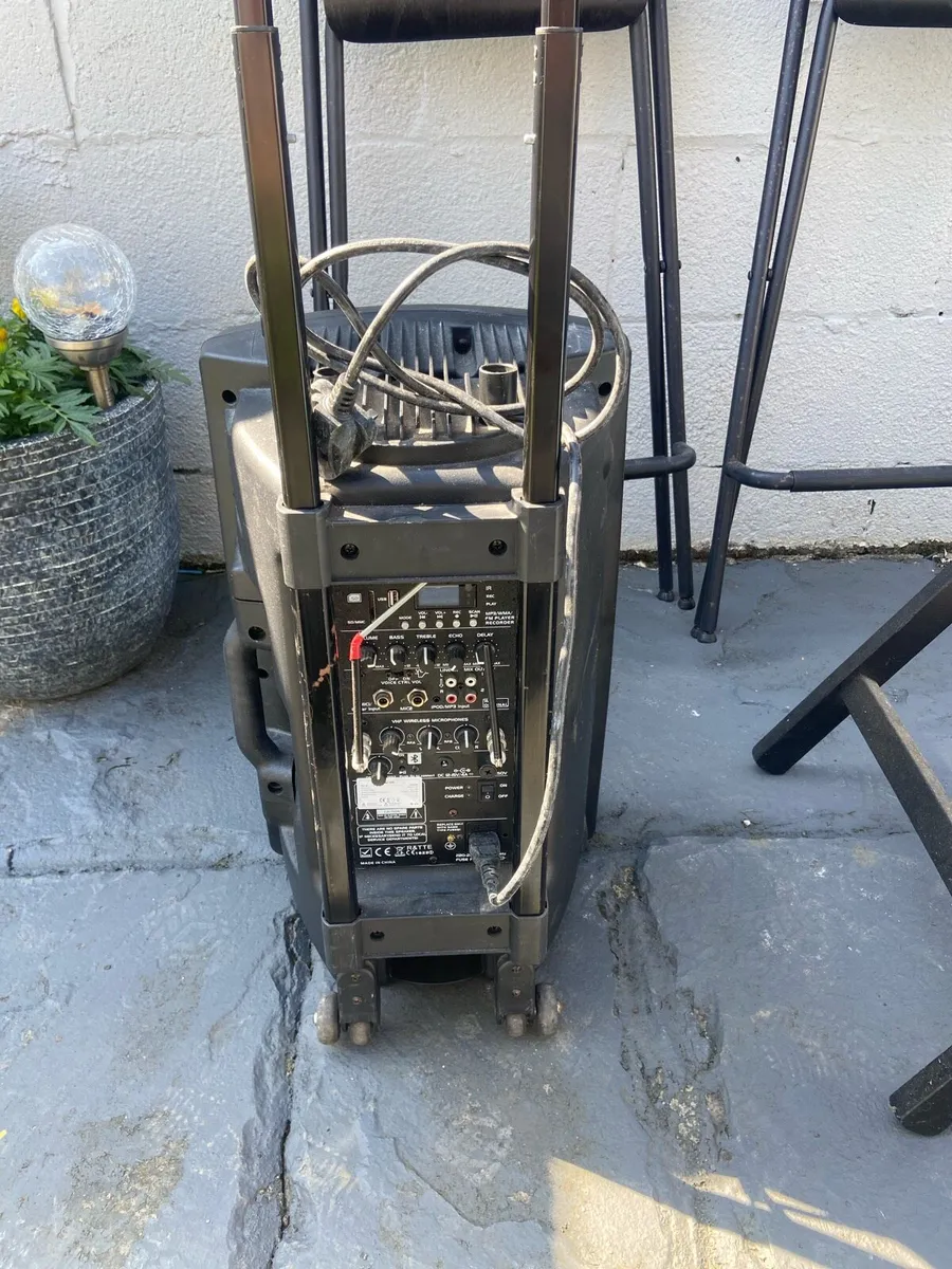Studio Chairs E/V Speaker - Image 2