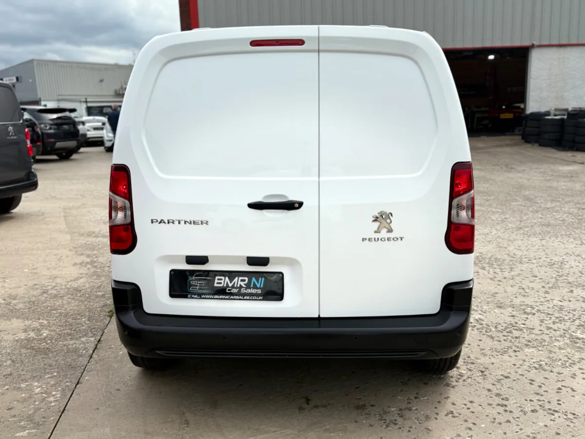 PEUGEOT PARTNER NEW MODEL 2021 - Image 4