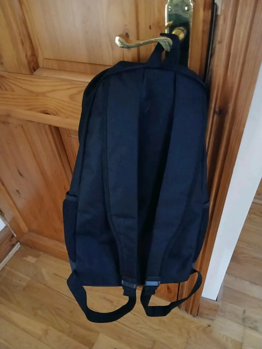 Adidas one size gear bag new can deliver - Image 3