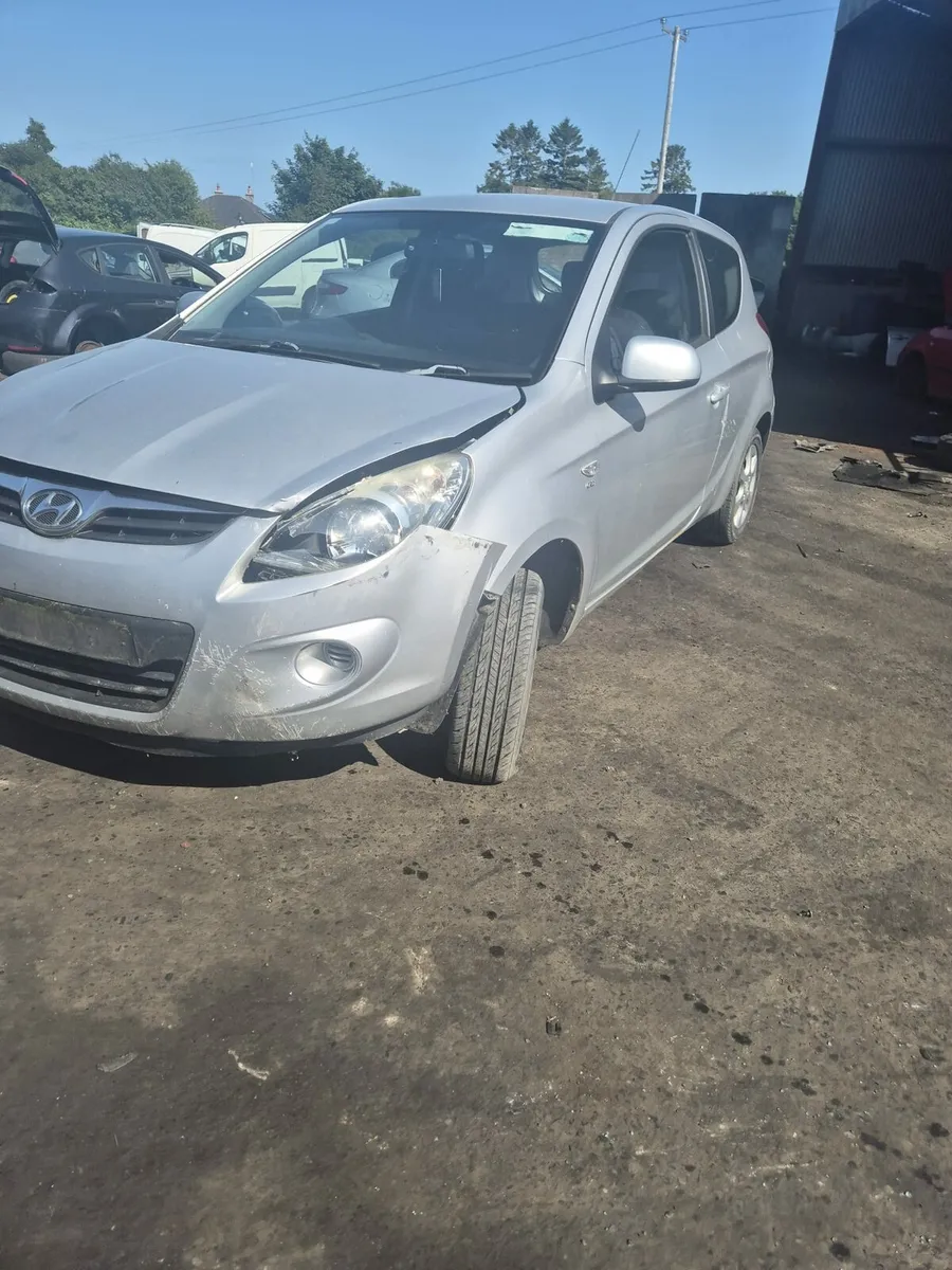 Hyundai I20 - Breaking only - Image 1