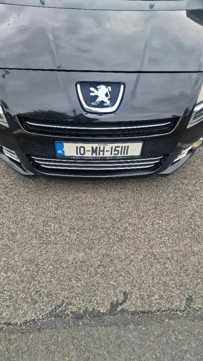 Peugeot 5008 2010 - Image 3