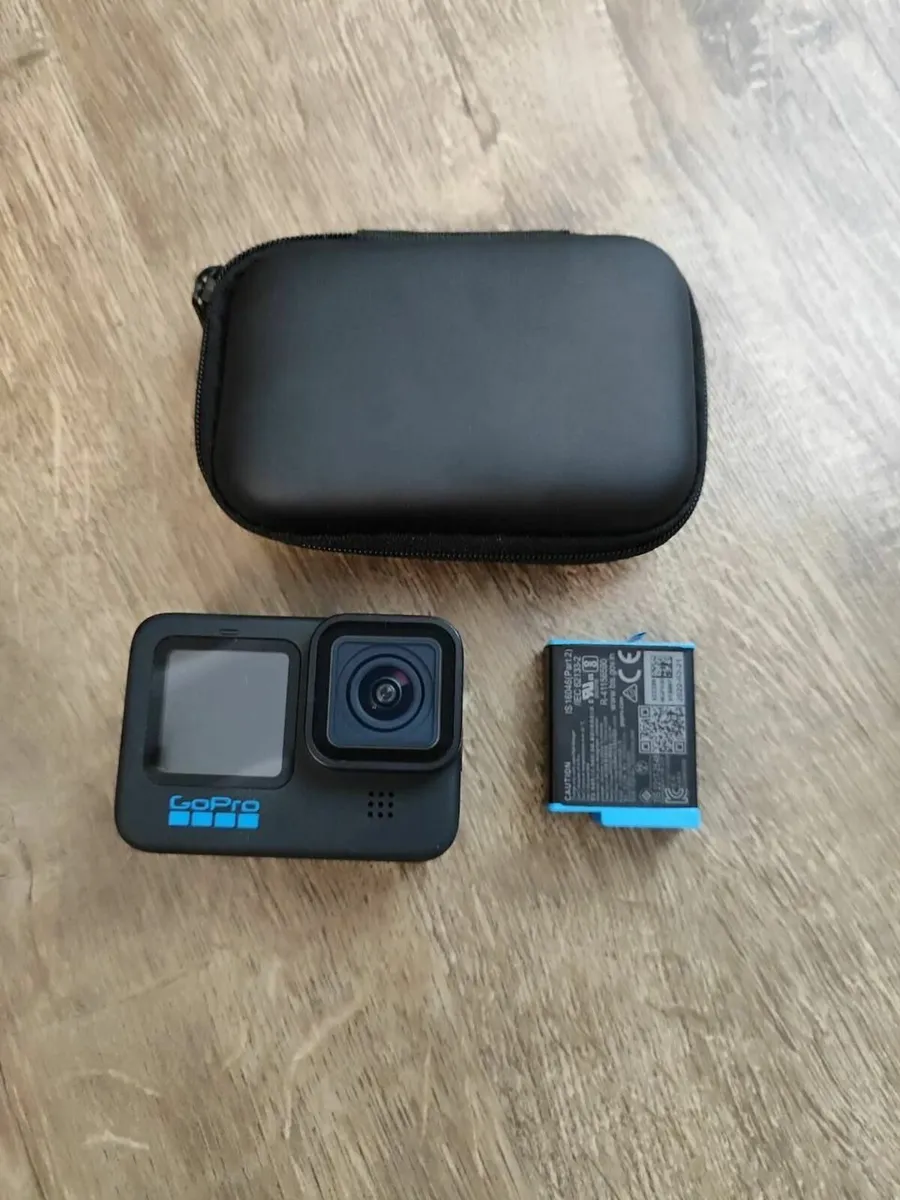 GoPro 10 like new - Image 1