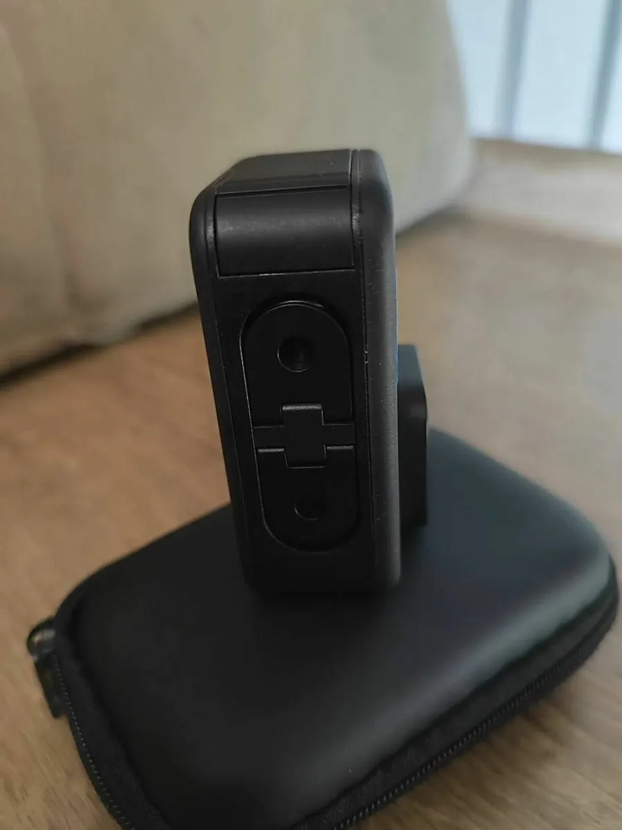 GoPro 10 like new - Image 4