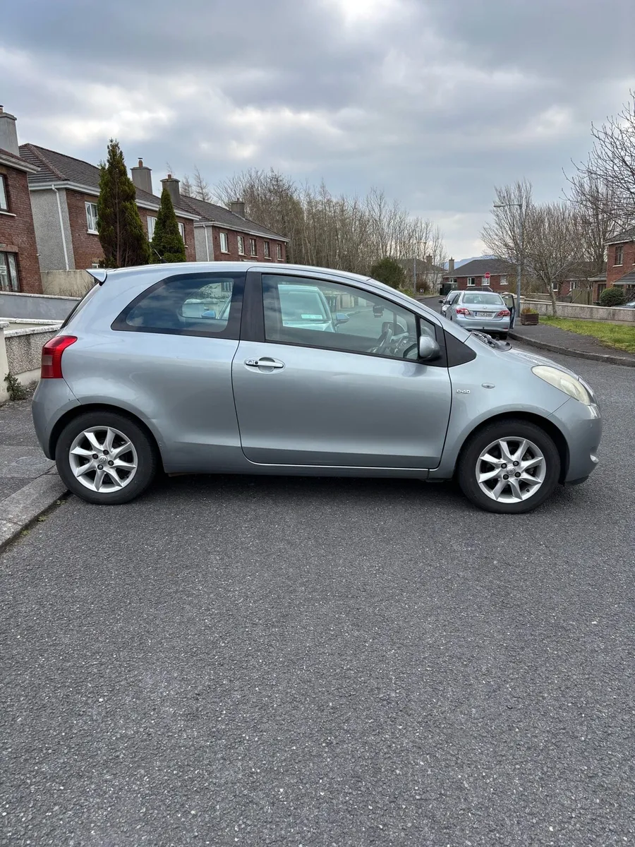 Toyota Yaris - Image 3