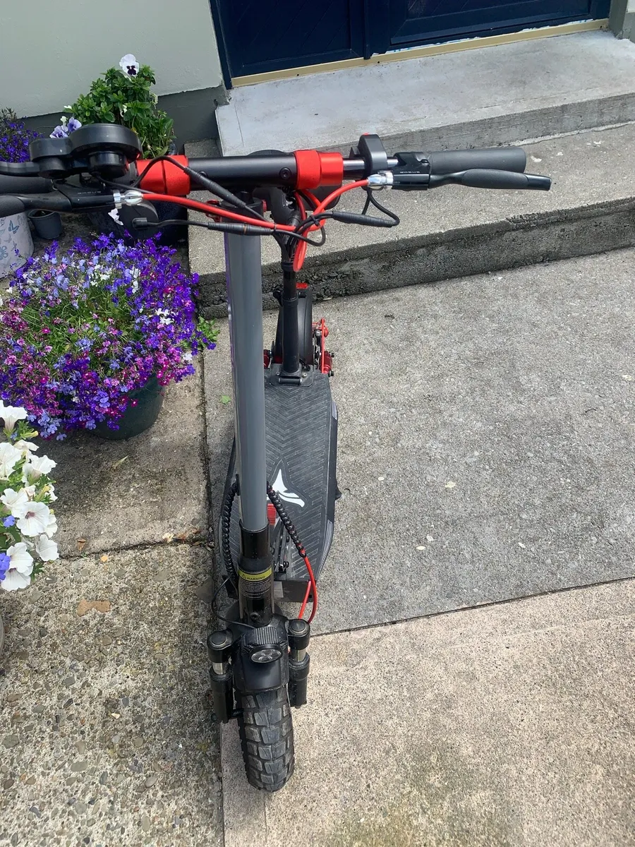 E scooter - Image 2