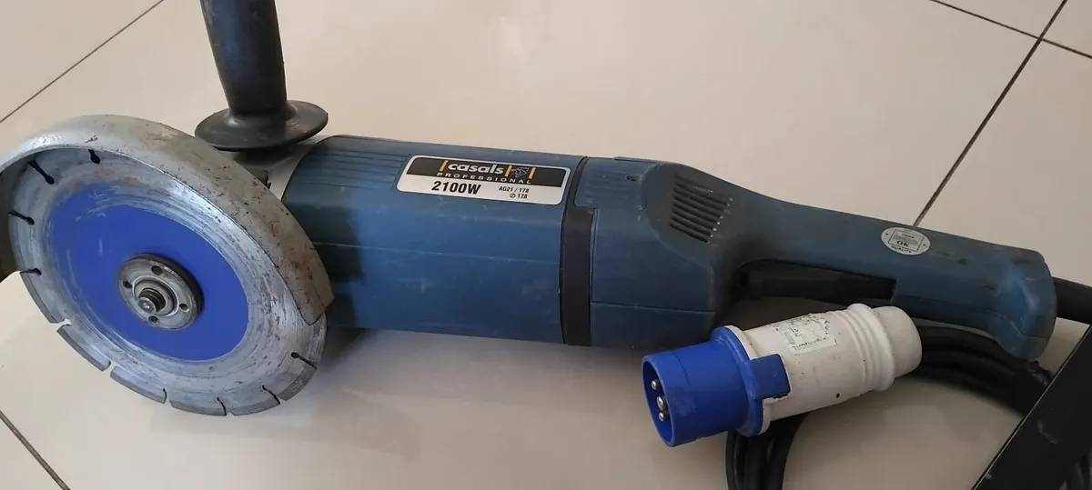Casals 180mm Angle Grinder 240v - Image 2