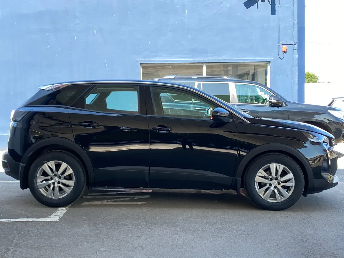 Peugeot 3008 1.5 BlueHDi 130bhp Active - Image 2