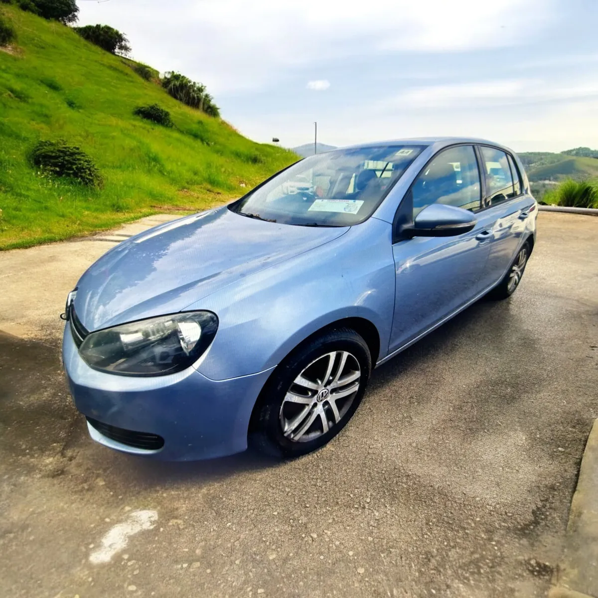 Volkswagen Golf 1.6 TDI 105BHP TRENDLINE - Image 1