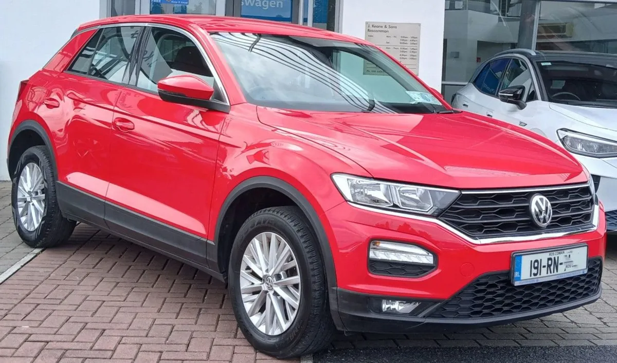Volkswagen T-Roc 1.0 TSI 115 BHP  finance Availab - Image 1