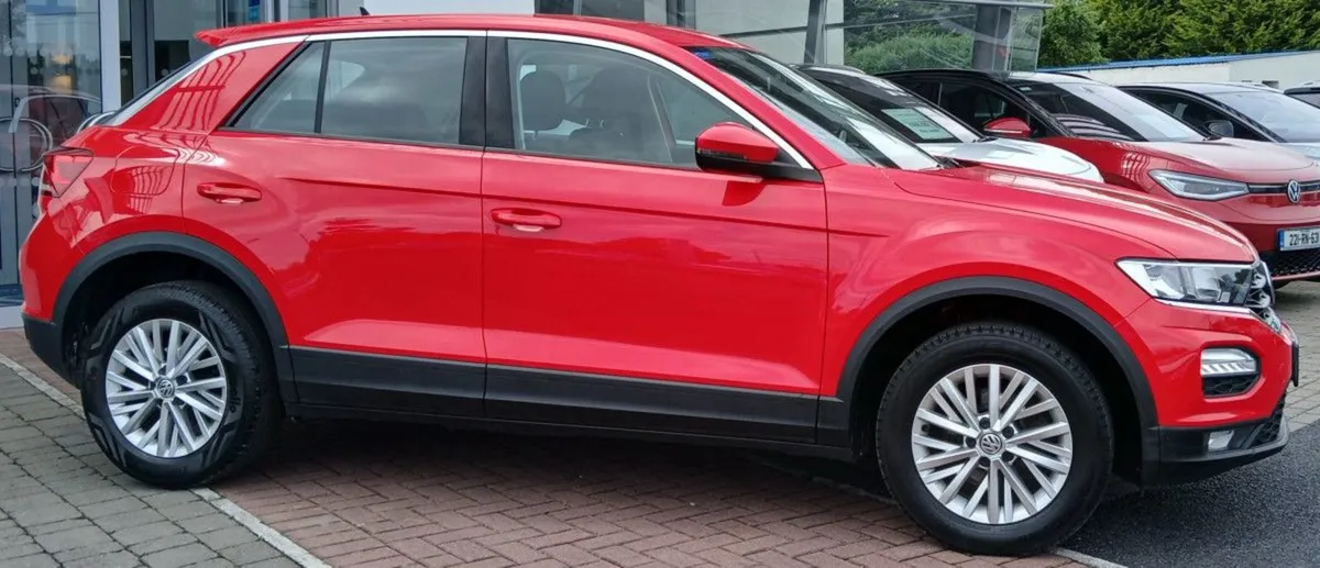 Volkswagen T-Roc 1.0 TSI 115 BHP  finance Availab - Image 2
