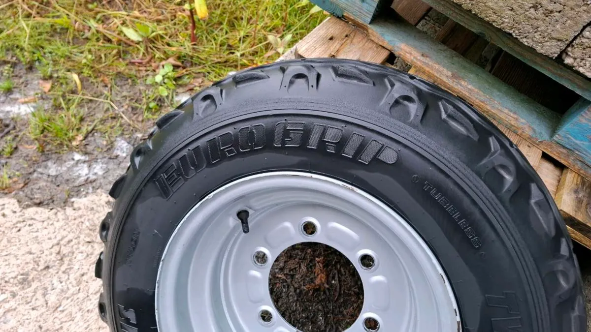Tyres - Image 2