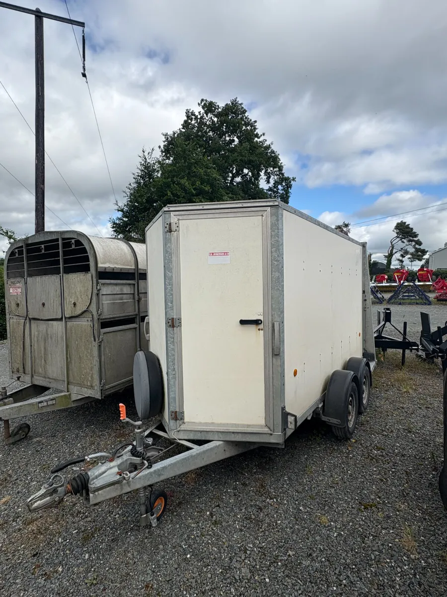 Ifor Williams Box Trailer 10' - Image 1